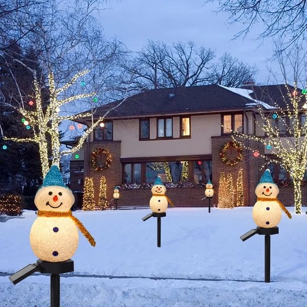 Waterproof Solar Snowman Lamp - Festive LED Outdoor Garden Stake | All-Weather Holiday Pathway Light