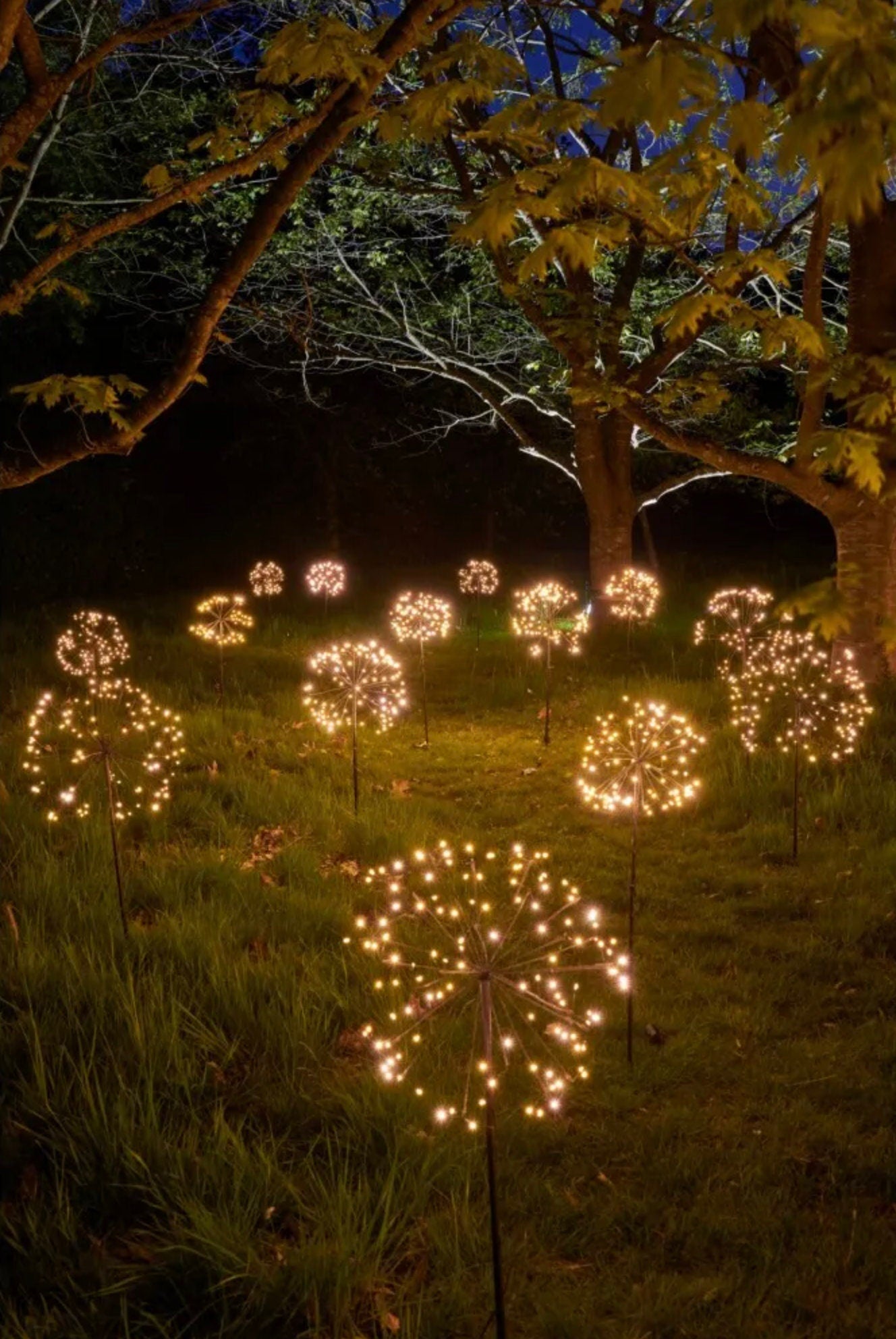 Solar Garden Burst Light - Dandelion-Style Metal LED Stake Light