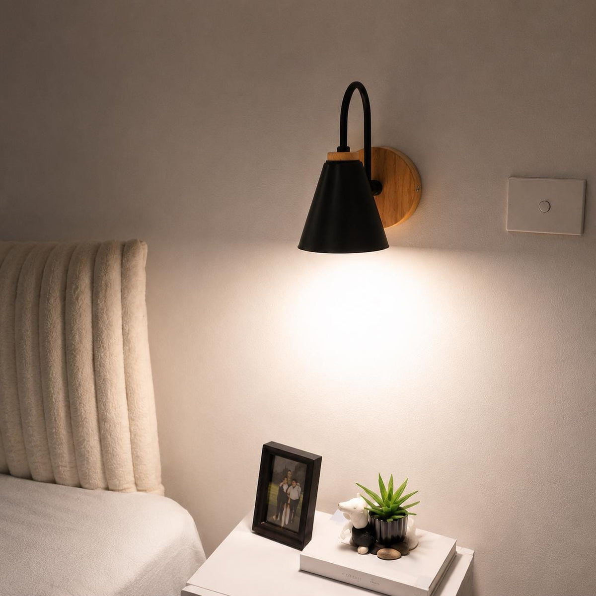 Nordic Wooden Wall Sconce - Natural Wood Backplate & Matte Iron Cone Reading Lamp