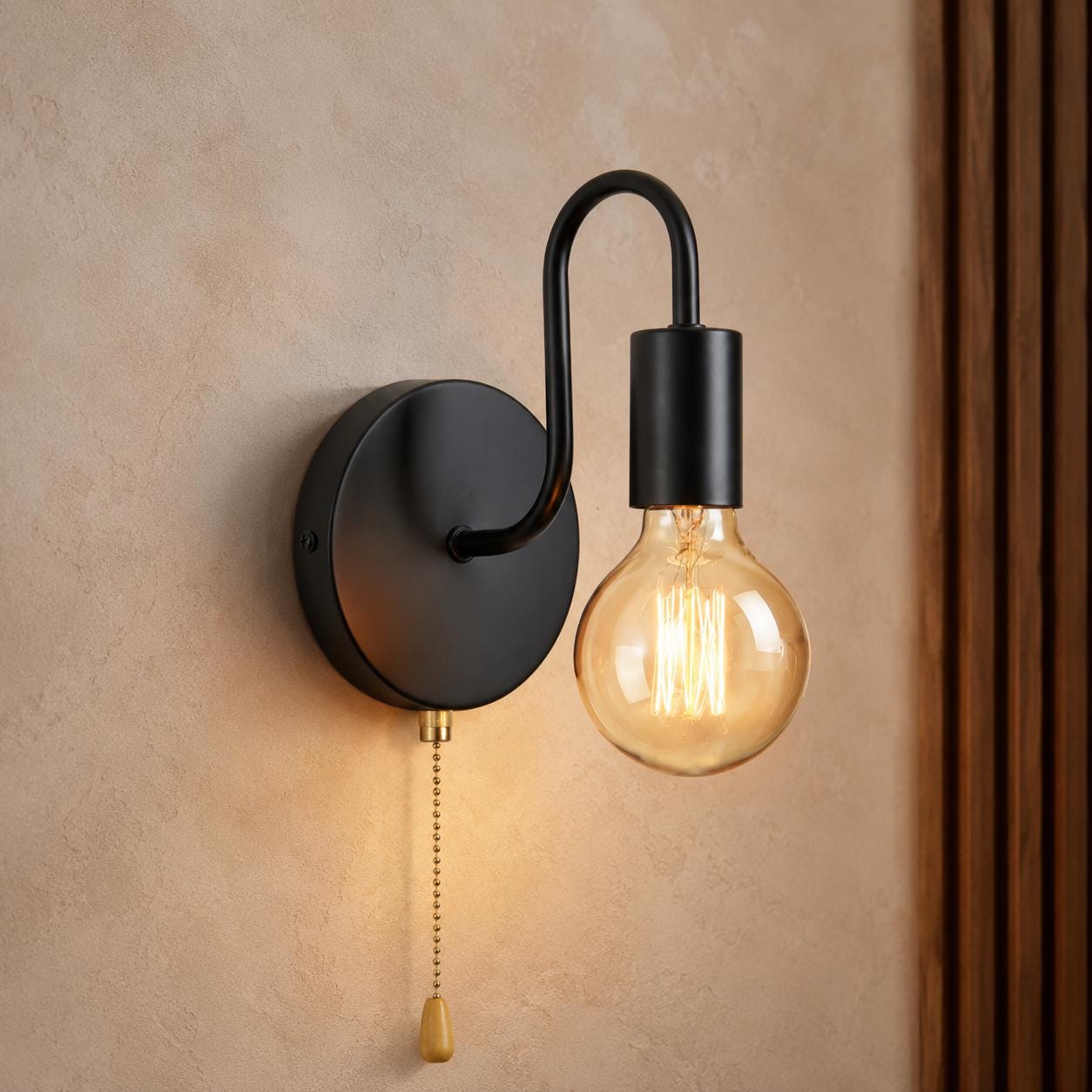 Nordic Industrial Wall Sconce - Vintage Metal E27 Wall Lamp with Integrated Pull Chain Switch