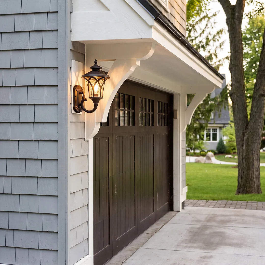 Vintage American Outdoor Wall Sconce – Aluminum Lantern & Clear Glass Exterior Light